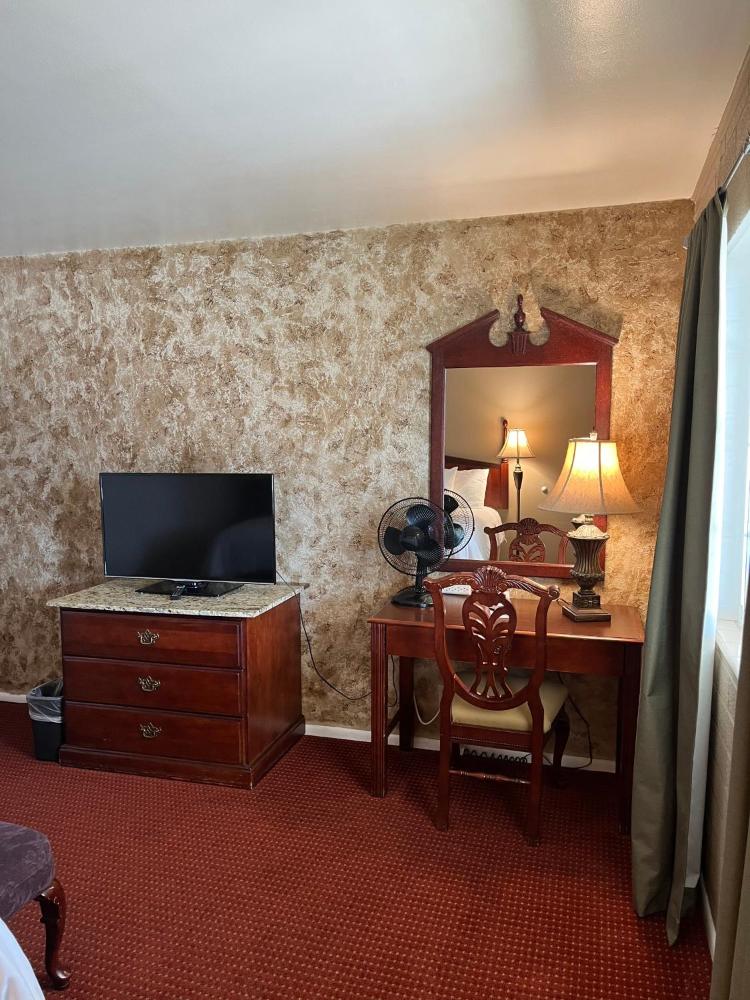 King Room interior